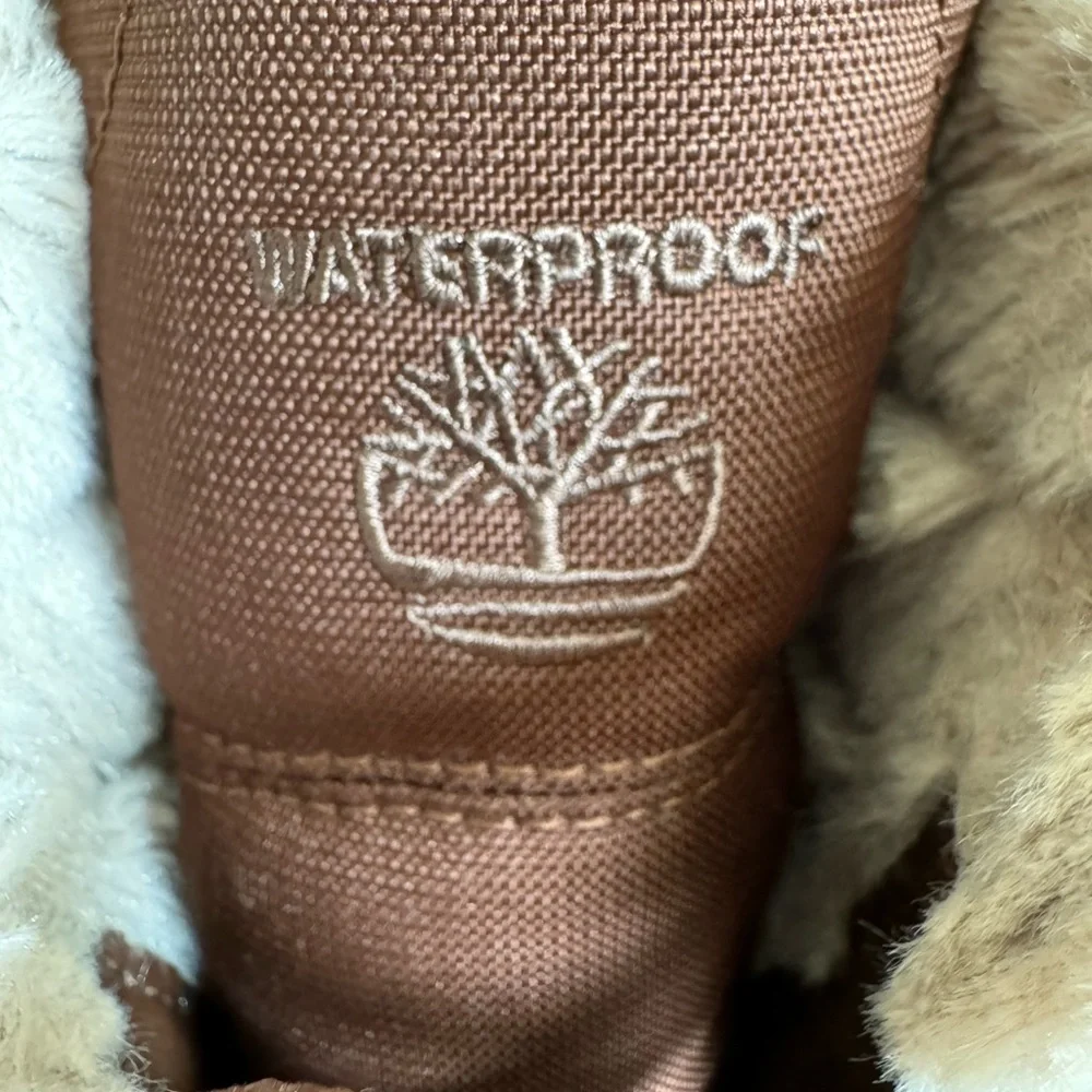 Timberland fleece lined snowboots
